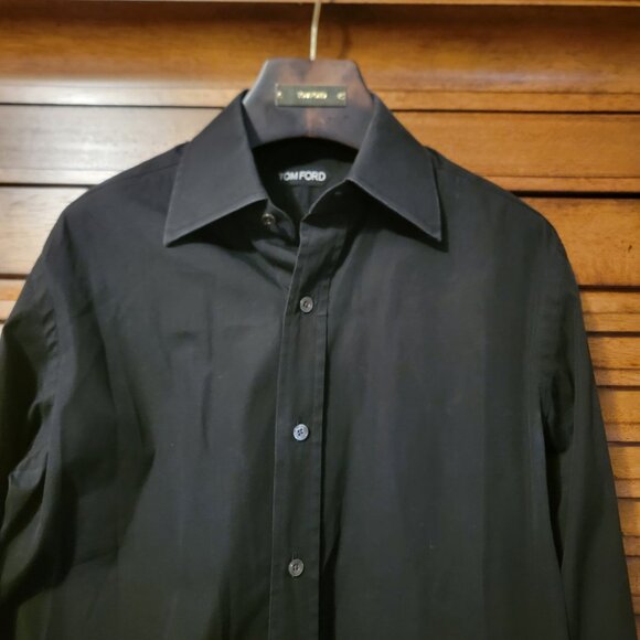TOM FORD MENS SHIRT LONG SLEEVEES Black SZ 40 x 15.75 - Picture 3 of 3